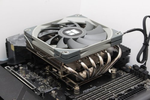 Περισσότερες πληροφορίες για "Thermalright axp120-x67"