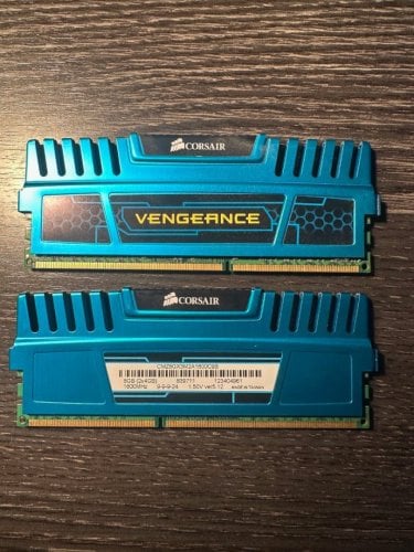 Περισσότερες πληροφορίες για "Corsair Vengeance CMZ8GX3M2A1600C9B-REF (8 GB/DDR3/1600MHz)"
