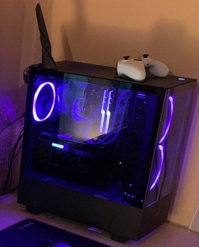 Περισσότερες πληροφορίες για "GAMING PC + MONITOR"