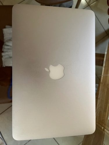 Περισσότερες πληροφορίες για "MacBook Air 11"