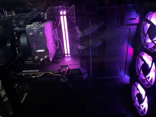 Περισσότερες πληροφορίες για "Πληρες Gaming Pc ( Intel i7 10700 , Rtx 2060 Oc 6gb, Asus Prime H510M-K R2.0 )"