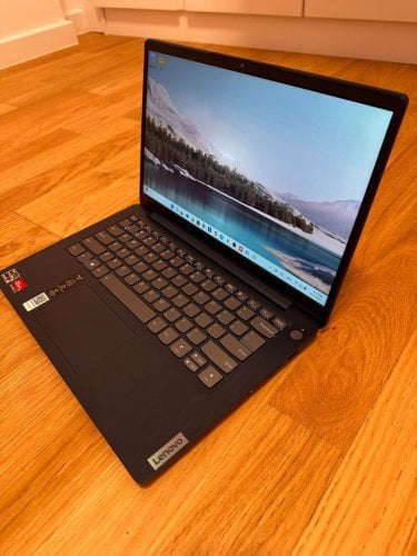 Περισσότερες πληροφορίες για "Laptop Lenovo IdeaPad 3    14ALC6 χρώμα Αbyss Blue  ( σαν καινούργιο)"