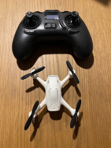 Περισσότερες πληροφορίες για "Drone με Κάμερα και Χειριστήριο"