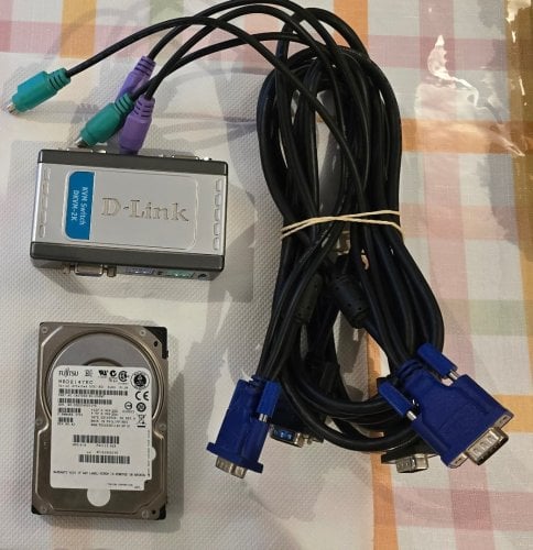 Περισσότερες πληροφορίες για "ΚΩΜ - DLINK DKVM-2K (PS/2)"