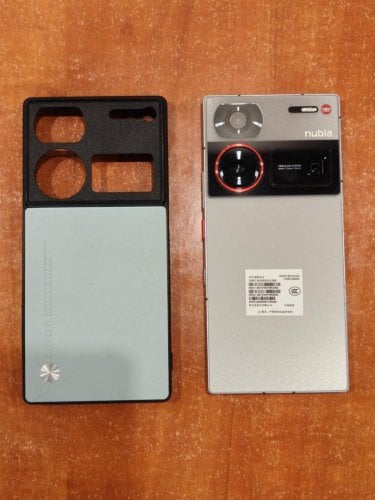 Περισσότερες πληροφορίες για "ZTE NUBIA Z60 ULTRA  (12/256)"
