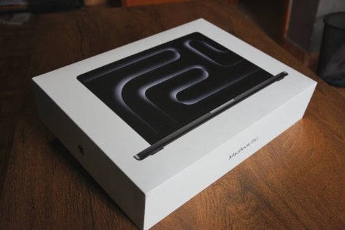 Περισσότερες πληροφορίες για "Apple MacBook Pro 14" (2024) 14.2" Retina Display 120Hz (M4-10-core/16GB/512GB SSD) Space Black (GR)"