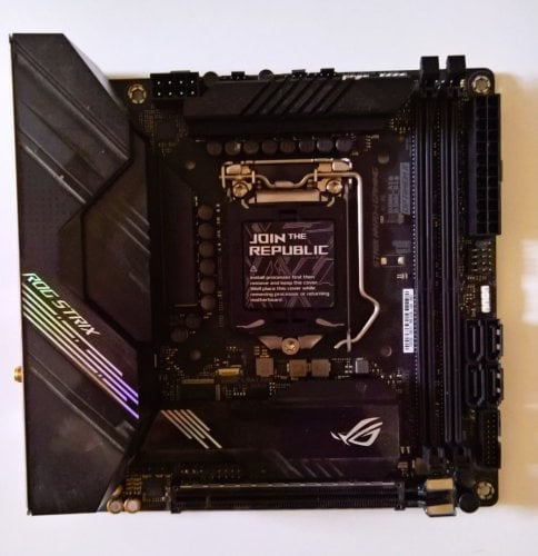 Περισσότερες πληροφορίες για "Asus Η470i Gaming"