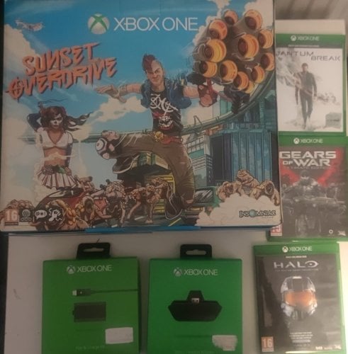 Περισσότερες πληροφορίες για "Microsoft Xbox One + παιχνίδια"
