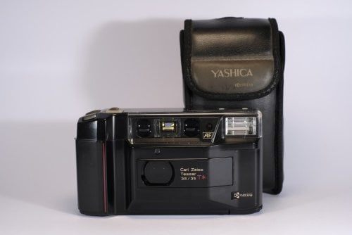Περισσότερες πληροφορίες για "Yashica T2 με θήκη - σε εξαιρετική κατάσταση - Τιμή συζητήσιμη"