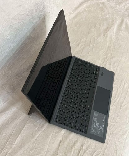 Περισσότερες πληροφορίες για "Microsoft Surface Pro 7"