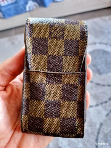 Περισσότερες πληροφορίες για "Louis Vuitton Ταμπακιέρα ORIGINAL"
