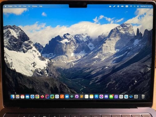 Περισσότερες πληροφορίες για "MacBook Air M3 8Gb / 256GB"