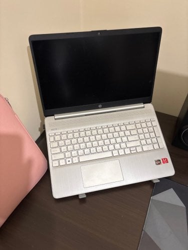 Περισσότερες πληροφορίες για "Laptop με Ryzen 5 σε άριστη κατάσταση !"