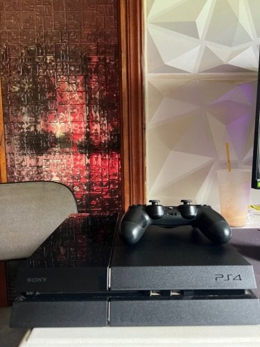 Περισσότερες πληροφορίες για "PS4 FAT 11.00"