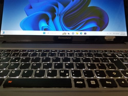 Περισσότερες πληροφορίες για "Lenovo IdeaPad U510 i5-3337U/ 6GB RAM/ 240GB ssd/ Nvidia GeForce GT 625M/ 15.6 HD"