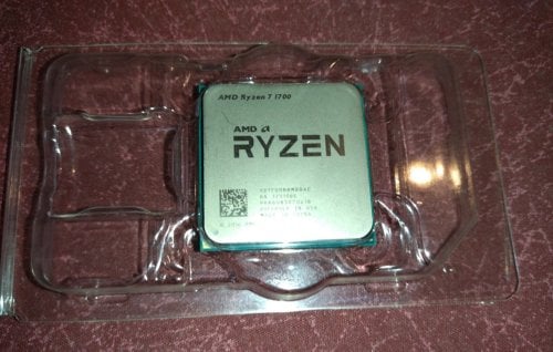 Περισσότερες πληροφορίες για "AMD Ryzen 7 1700 + AMD Cooler"