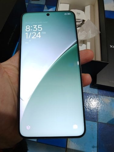 Περισσότερες πληροφορίες για "Xiaomi 15 Pro 16 RAM / 1 TB ΚΑΙΝΟΥΡΙΟ"
