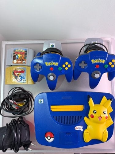 Περισσότερες πληροφορίες για "Nintendo 64 Pikachu Edition Πλήρες Πακέτο"