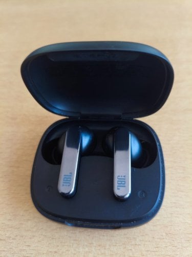 Περισσότερες πληροφορίες για "JBL Live Pro 2 TWS In-ear Bluetooth Handsfree Ακουστικά – Μαύρα"