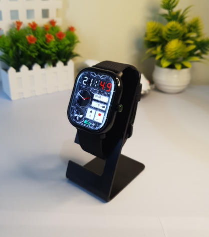 Περισσότερες πληροφορίες για "Zeblaze Smartwatch Amoled Display"