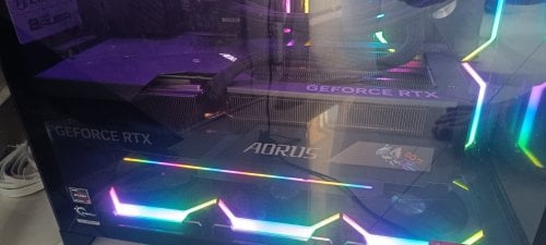 Περισσότερες πληροφορίες για "Gigabyte AORUS GeForce RTX 4070 Ti MASTER 12G"