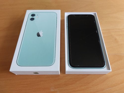 Περισσότερες πληροφορίες για "iPhone 11 (Πράσινο/64 GB/84% 🔋)"