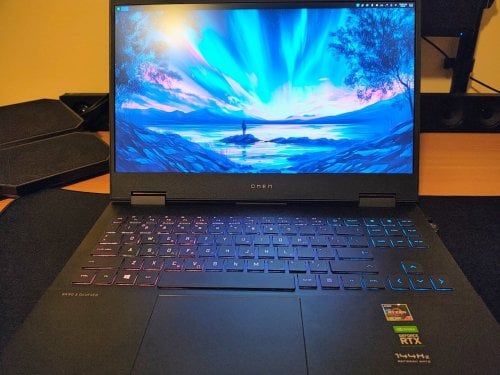Περισσότερες πληροφορίες για "HP Omen 15"