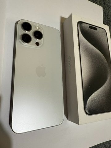Περισσότερες πληροφορίες για "Apple iPhone 15 Pro Max (Άσπρο/256 GB)"