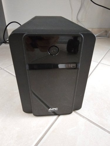 Περισσότερες πληροφορίες για "APC BX1200MI-GR"