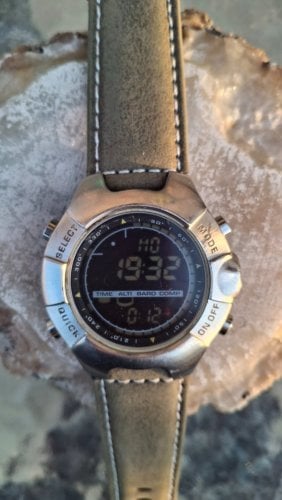 Περισσότερες πληροφορίες για "Ρολόι Suunto Observer ST"