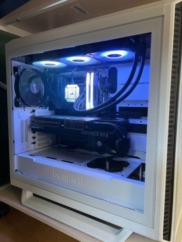 Περισσότερες πληροφορίες για "High-End Gaming PC με RTX 4080 | i7-14700K | 64GB DDR5"