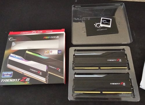 Περισσότερες πληροφορίες για "G.Skill F5-7200J3445G16GX2-TZ5RK (32 GB/DDR5/7200MHz)"