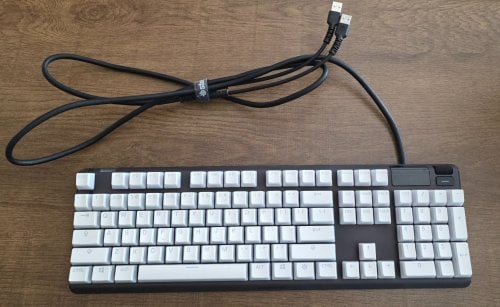 Περισσότερες πληροφορίες για "Steelseries Apex Pro"