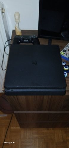 Περισσότερες πληροφορίες για "Sony Playstation 4 Slim 500GB"