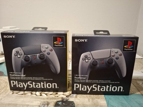 Περισσότερες πληροφορίες για "Playstation Edge 30th Anniversary Limited Edition + Dualsense 30th Anniversary Limited Edition"