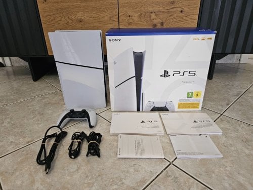 Περισσότερες πληροφορίες για "Sony PlayStation 5 Slim Disc Edition"