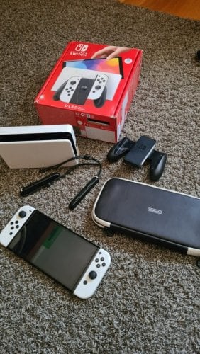 Περισσότερες πληροφορίες για "Nintendo Switch OLED"