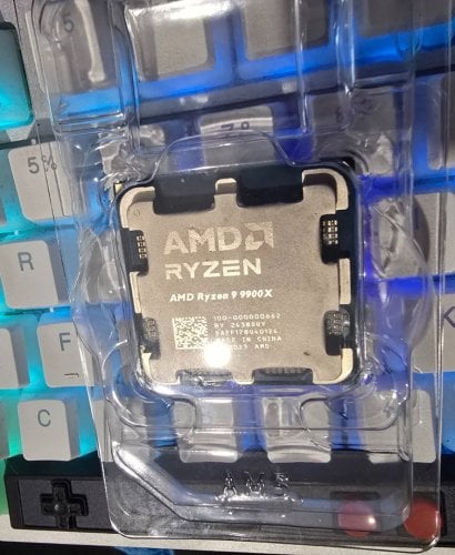 Περισσότερες πληροφορίες για "AMD Ryzen 9 9900X 4.4GHz Tray"