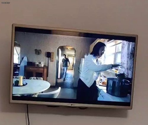 Περισσότερες πληροφορίες για "ΤΗΛΕΟΡΑΣΗ LG 32""