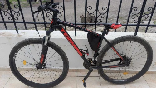 Περισσότερες πληροφορίες για "Πωλείται Mountain Bike DHS Terrana 2729, 29 ιντσών, σε άριστη κατάσταση."
