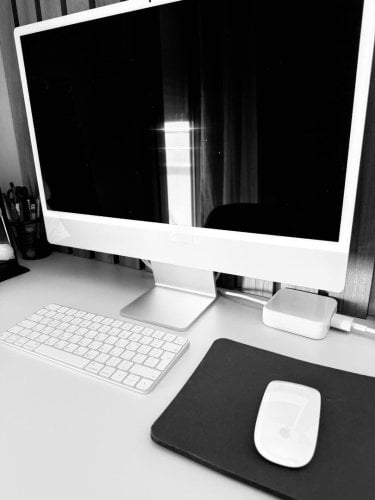 Περισσότερες πληροφορίες για "ΠΩΛΗΣΗ  Apple iMac 24" 4.5K Retina Display (Apple M3 8C/8GB/256GB SSD/10C GPU) - Silver"