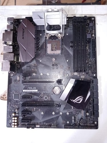 Περισσότερες πληροφορίες για "ASUS ROG STRIX B250F GAMING"