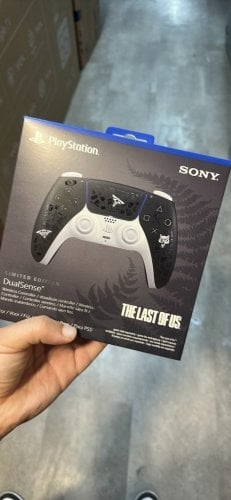 Περισσότερες πληροφορίες για "Sony Dualsense The Last of Us Limited Edition"