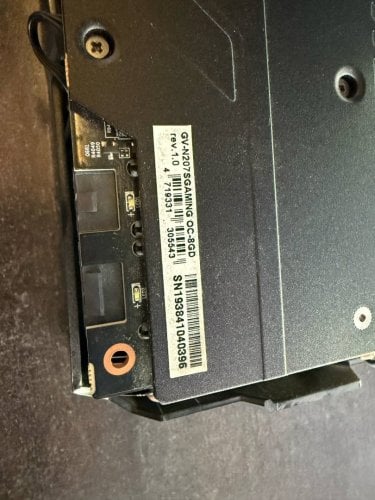 Περισσότερες πληροφορίες για "Gigabyte GeForce RTX 2070 SUPER GAMING OC 3X 8G"