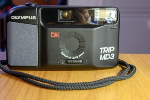 Περισσότερες πληροφορίες για "Olympus Md-3 Trip point and shoot film camera φωτογραφική μηχανή φιλμ Ολοκαίνουργια brand new mint"