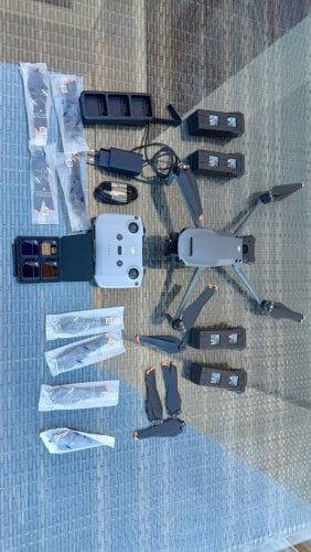 Περισσότερες πληροφορίες για "DJI Mavic 3 + accessories (τιμή συζητήσιμη)"