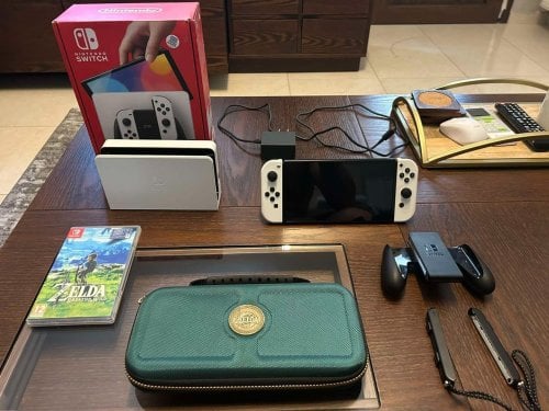 Περισσότερες πληροφορίες για "Nintendo Switch OLED Zelda Tears of the Kingdom Edition και θηκη zelda"
