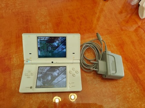 Περισσότερες πληροφορίες για "Nintendo DSi λευκο hackαρισμενο."