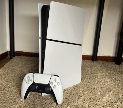 Περισσότερες πληροφορίες για "Sony PlayStation 5 Slim Digital με δευτερο dualsense"