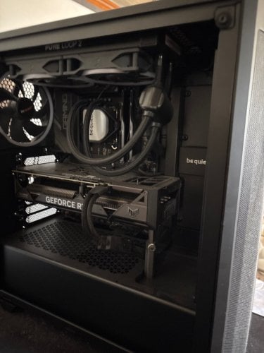 Περισσότερες πληροφορίες για "Gaming-working pc setup"